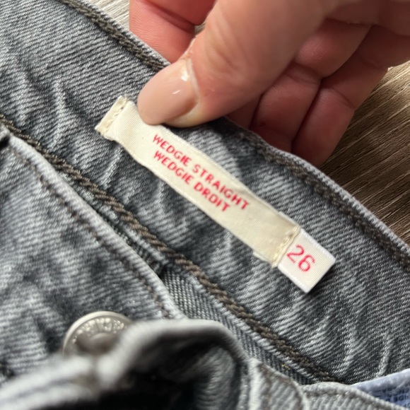 COPY - Wedgie Straight Levi Jeans - Picture 2 of 2